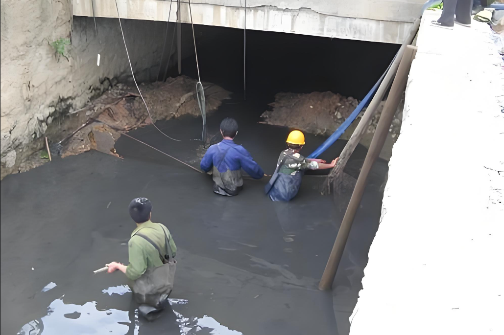 雨҈雨҈雨҈ 洪涝过境，施罗德清淤机器人助力城市“血脉”畅通